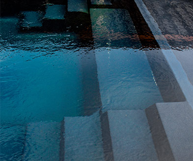 Detail_VolcanicBlack Volcanic Black from the Imagine Pools range of pool colors
